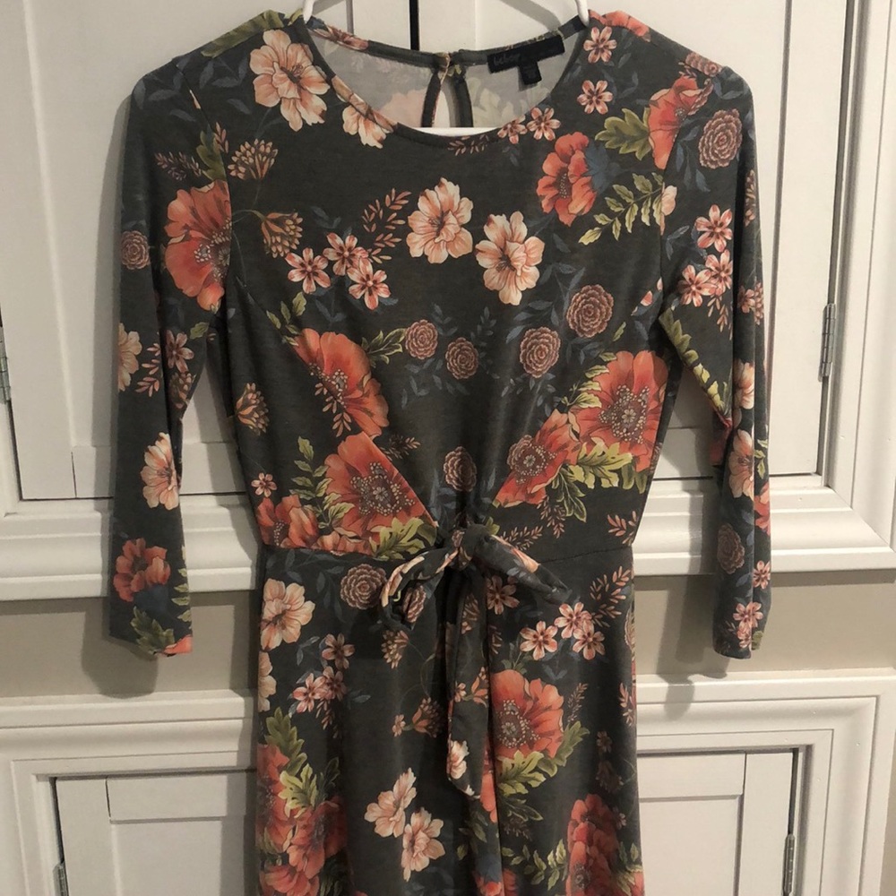 Juniors half sleeved dress